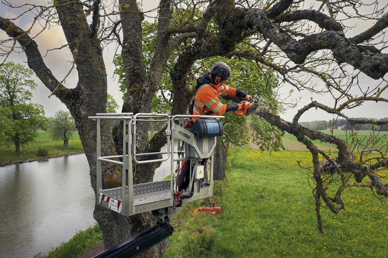 Husqvarna Chainsaw 540 XP® Mark III 16" Bar